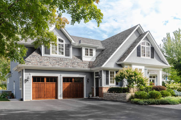 Best Roof Maintenance and Cleaning  in Olmsted Falls, OH